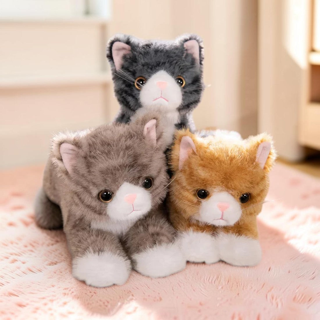 Peluche chat à câliner